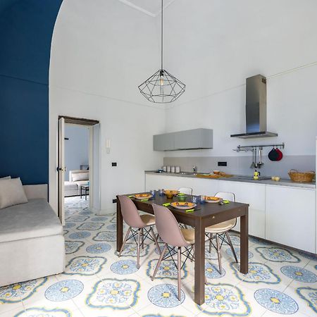 Leticia'S Apartment By Wonderful Italy Νάπολη Εξωτερικό φωτογραφία