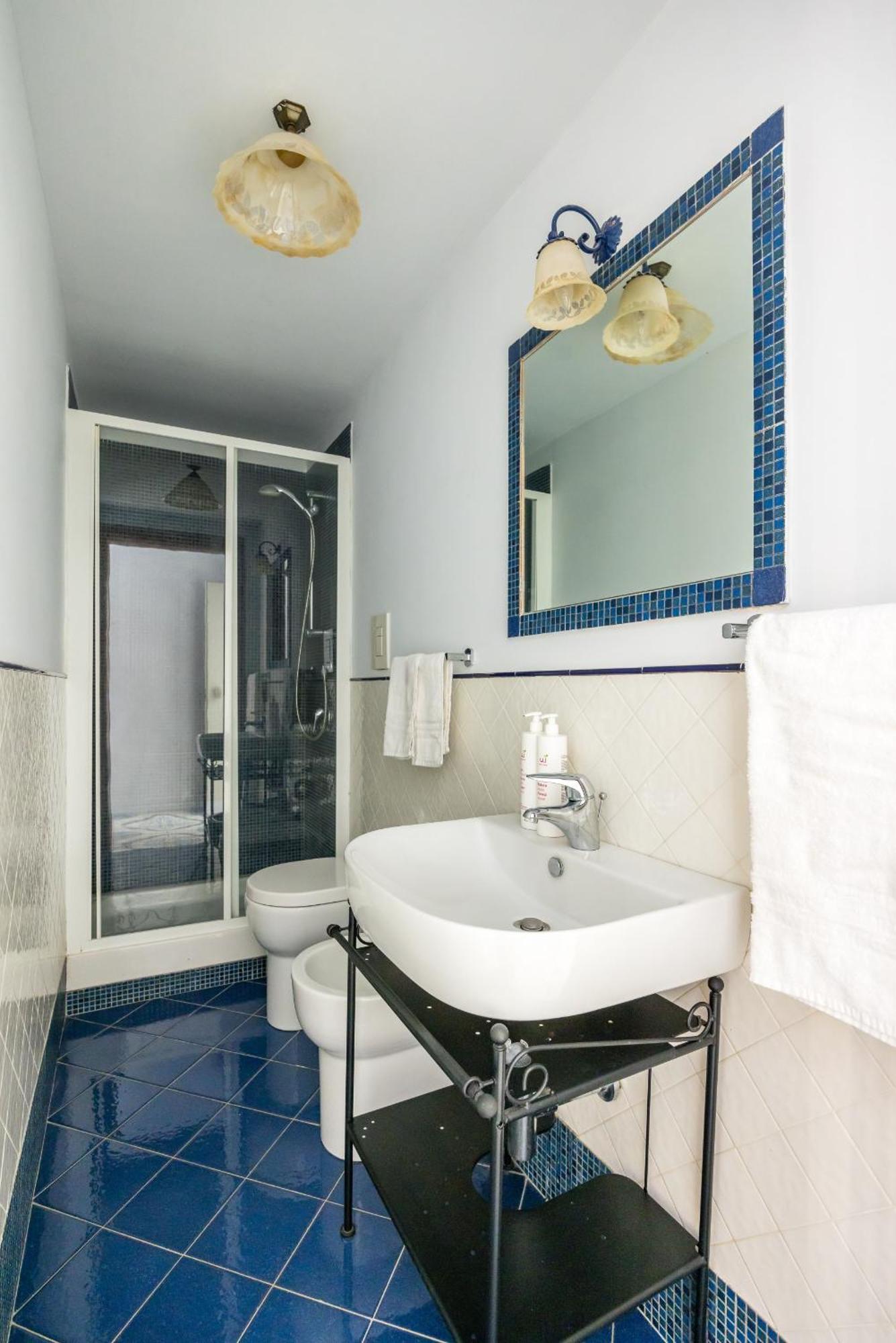 Leticia'S Apartment By Wonderful Italy Νάπολη Εξωτερικό φωτογραφία